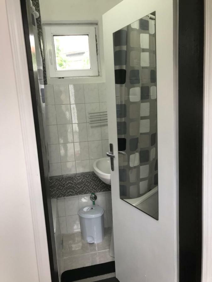 Apartman Lilium Apartment Sarajevo Exterior photo